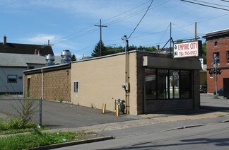 Plus de détails pour 913 Court St, Utica, NY - Local commercial à vendre