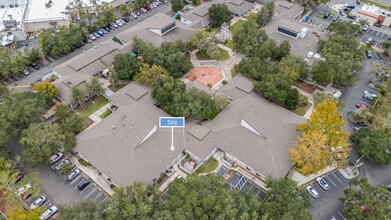 2441 NW 43rd St, Gainesville, FL à louer Photo intérieure– Image 1 sur 6