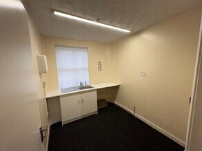 86-88 The Hwy, Deeside à louer Photo intérieure– Image 2 sur 2