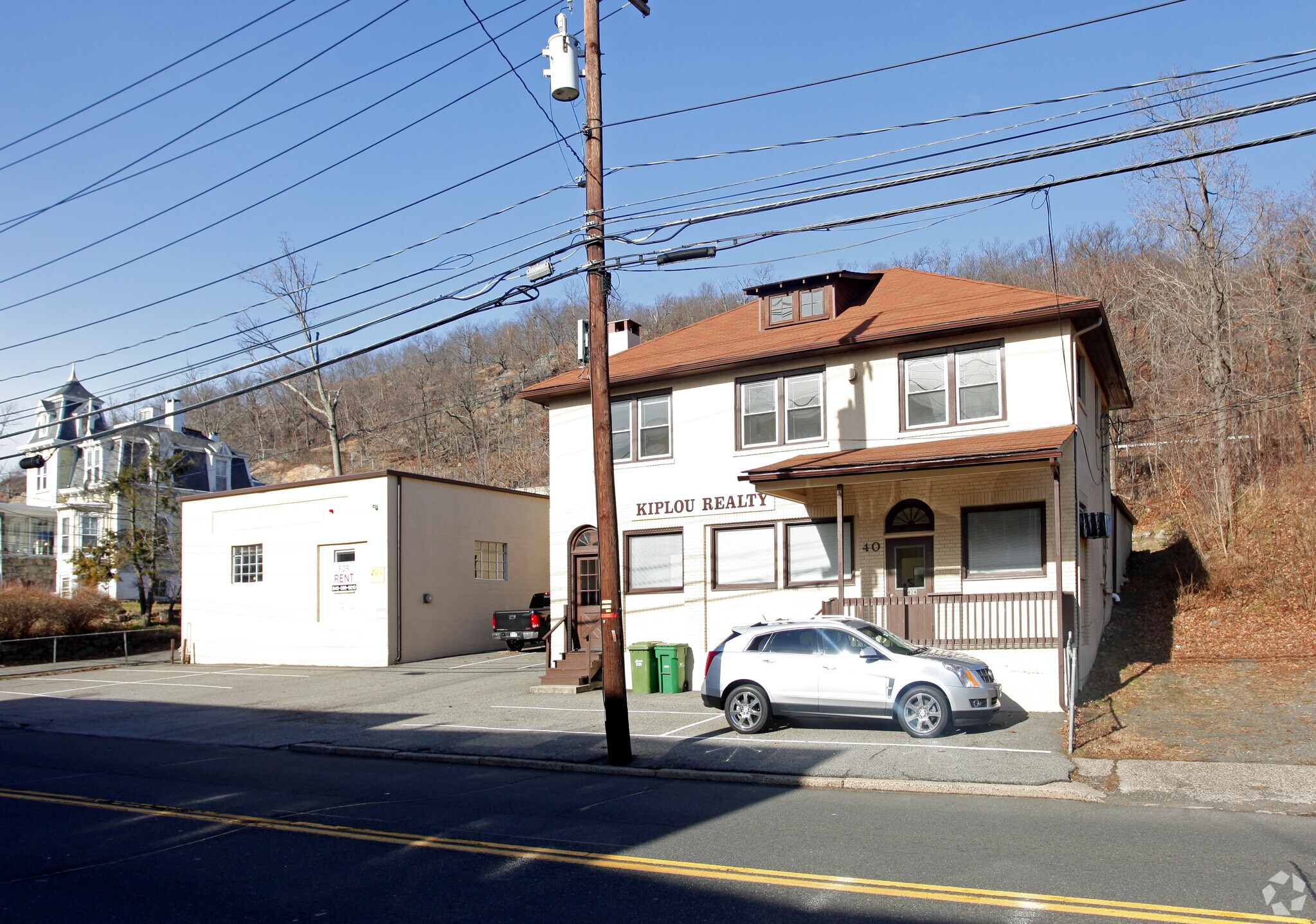40 Wayne Ave, Suffern, NY à vendre Photo principale– Image 1 sur 13