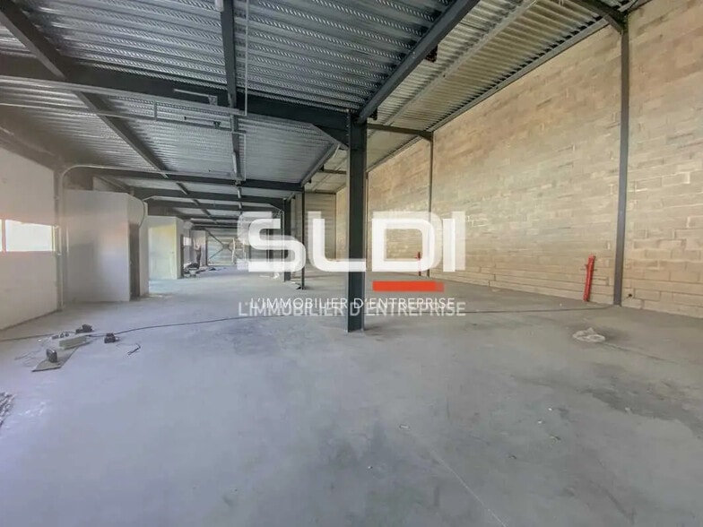 Local d’activités dans Mions à louer - Photo intérieure – Image 3 sur 13