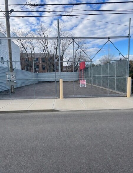 540 E 83rd St, Brooklyn, NY à vendre - Autre – Image 1 sur 10
