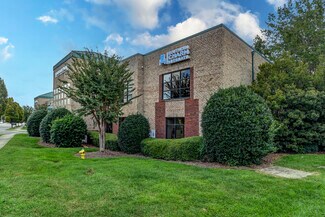 Plus de détails pour 19810 W Catawba Ave, Cornelius, NC - Bureau à louer