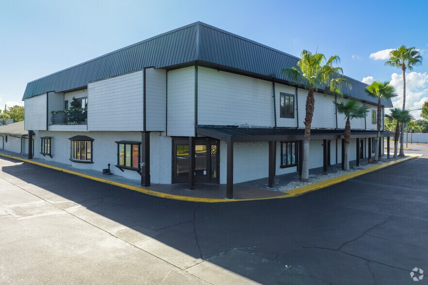 4738-4740 W Irlo Bronson Memorial Hwy, Kissimmee, FL à vendre - Photo de l’immeuble – Image 2 sur 2