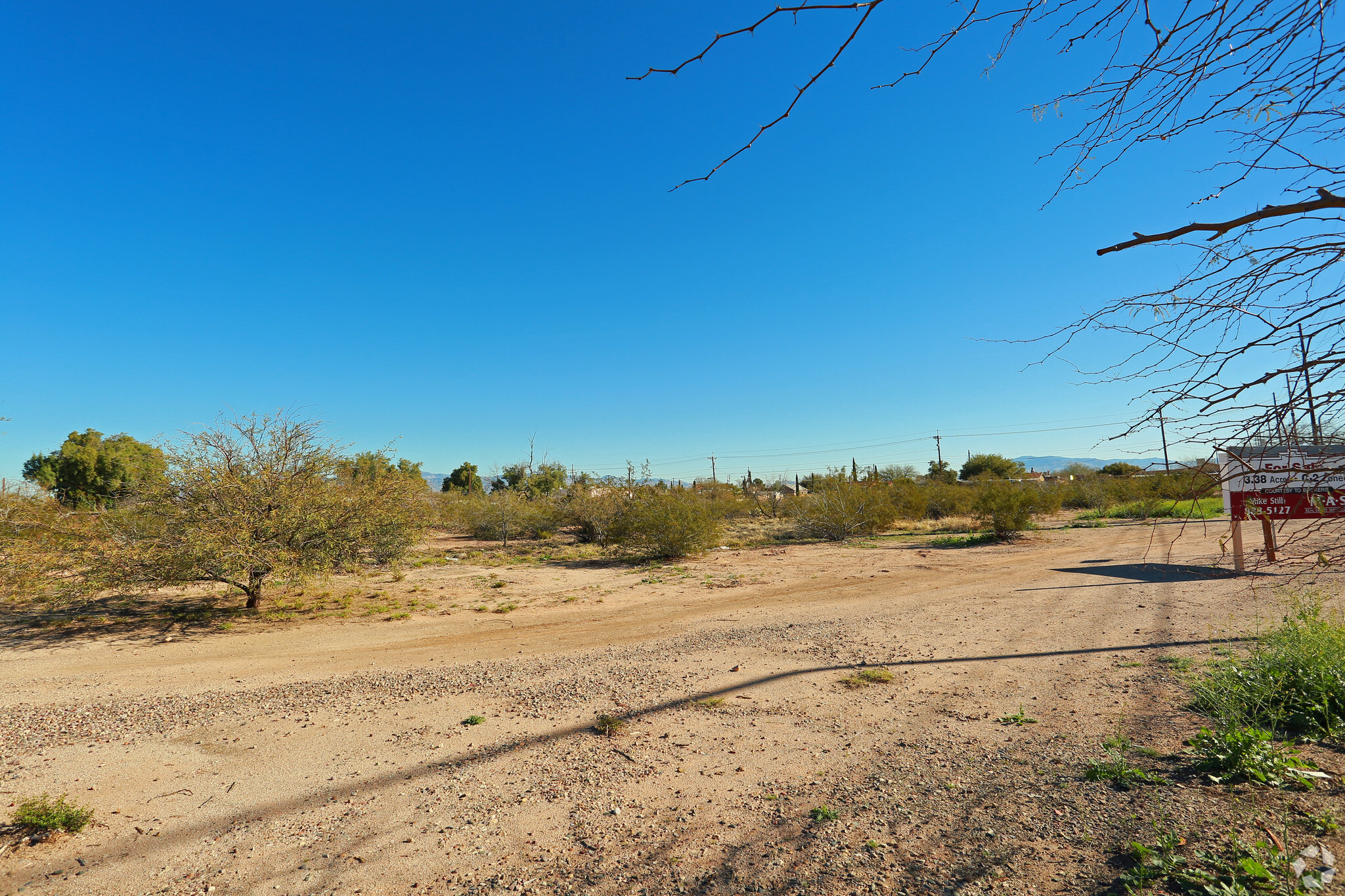 6444 S Fontana Ave, Tucson, AZ à louer Photo de l’immeuble– Image 1 sur 5