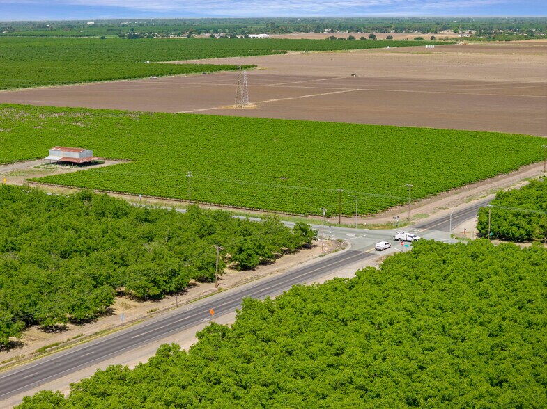 2850 Jack Tone rd, Stockton, CA à vendre - Photo de l’immeuble – Image 3 sur 12