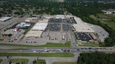 500-600 SE Washington Blvd, Bartlesville, OK à louer - Vidéo sur l’annonce professionnelle 