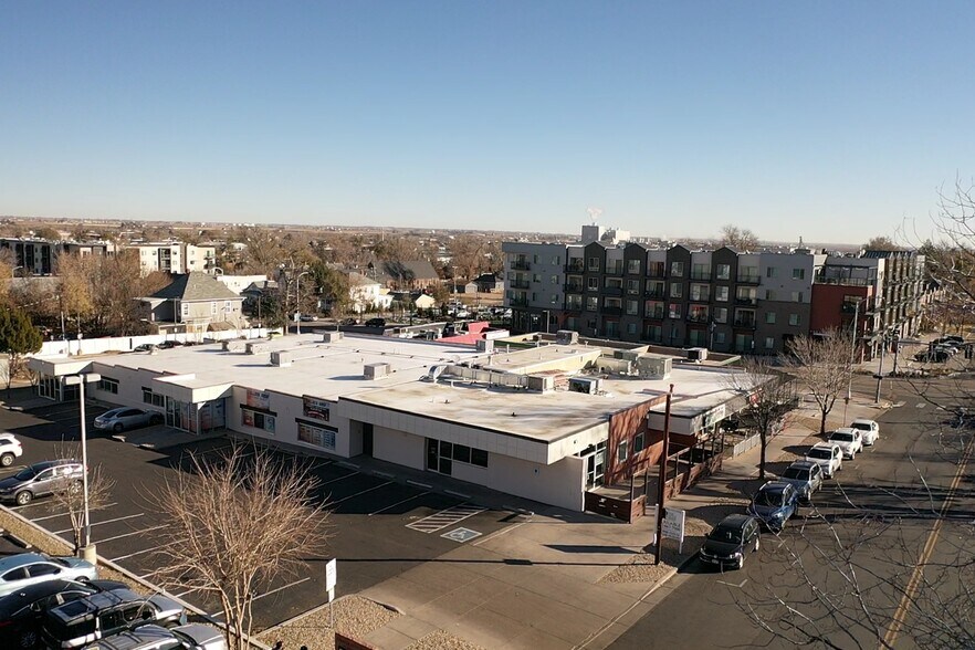 807 17th St, Greeley, CO à louer - Photo de l’immeuble – Image 1 sur 17