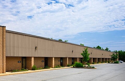 18 Shea Way, Newark, DE à louer - Photo principale – Image 1 sur 7