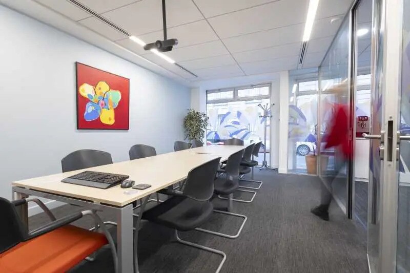 Bureau dans Paris à vendre - Photo de l’immeuble – Image 1 sur 6