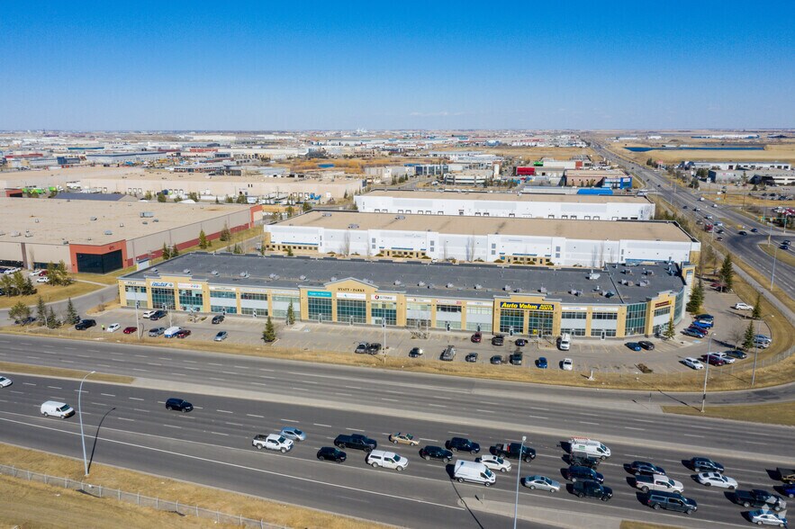 3953 112th Ave SE, Calgary, AB à louer - Aérien – Image 2 sur 4