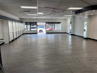 Plus de détails pour 127 N Main Ave, Fallbrook, CA - Local commercial à louer