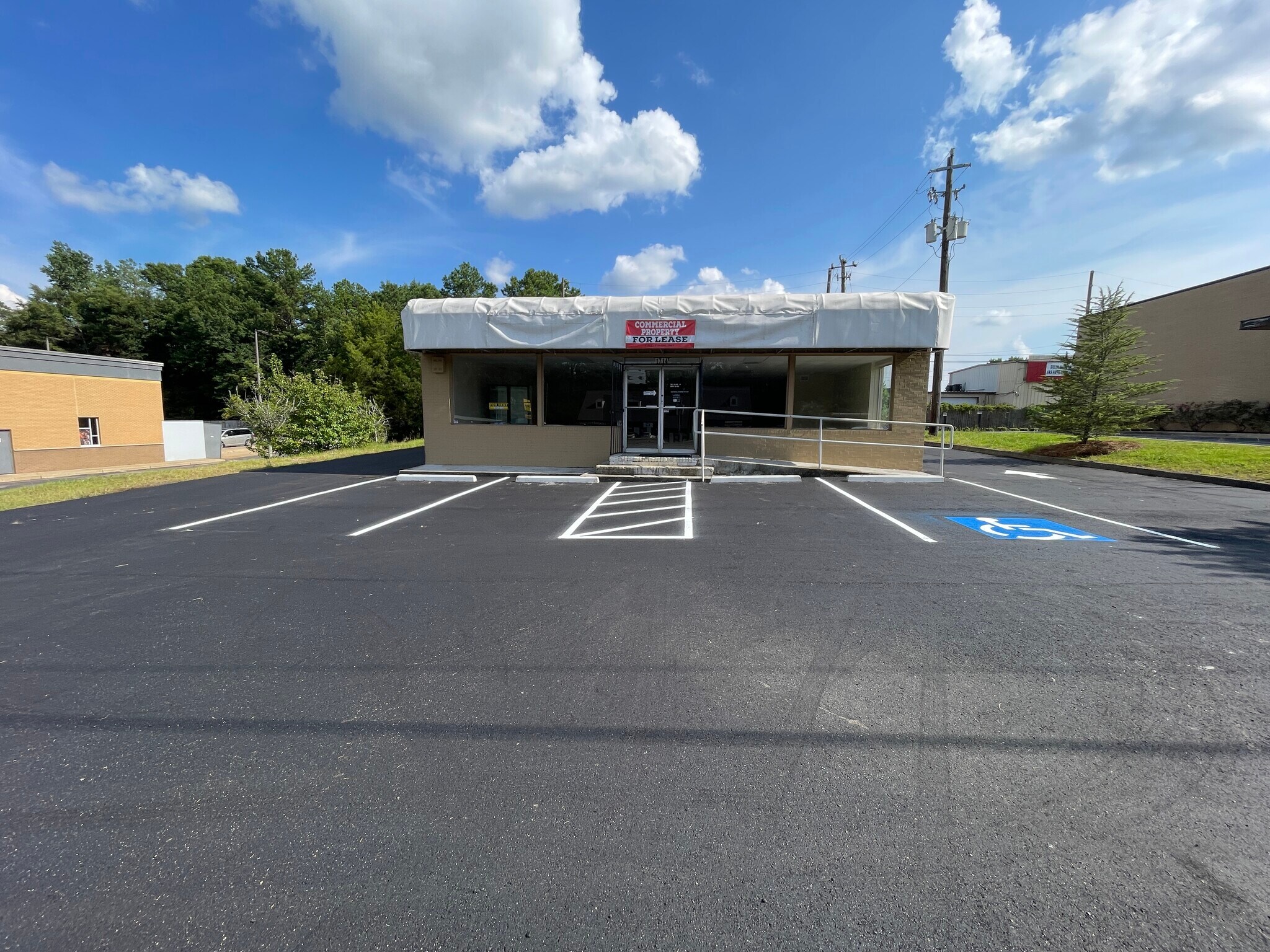 1714 Manchester Expy, Columbus, GA à louer Photo de l’immeuble– Image 1 sur 13