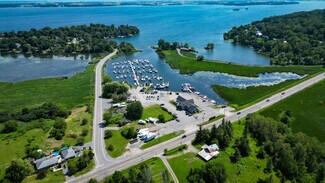 Plus de détails pour 1753 Hwy 2, Kingston, ON - Local commercial à vendre