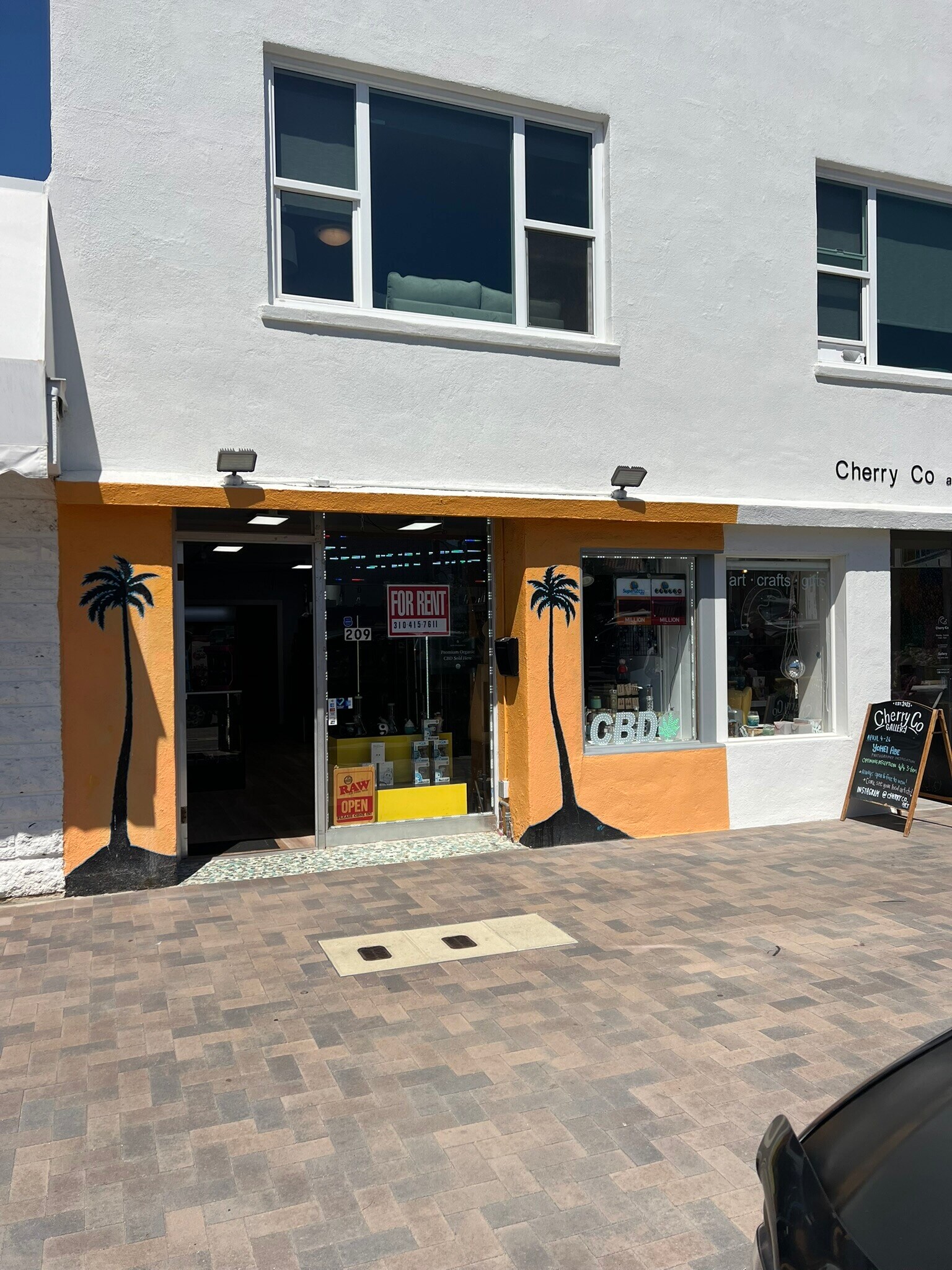 209 Avenida del Norte, Redondo Beach, CA à louer Photo principale– Image 1 sur 4