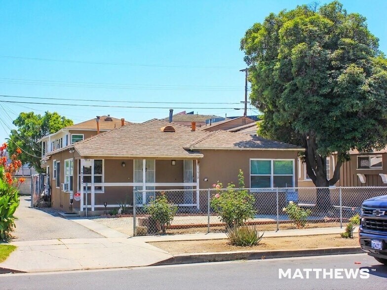 14634 Gilmore St, Van Nuys, CA à vendre - Photo de l’immeuble – Image 2 sur 3