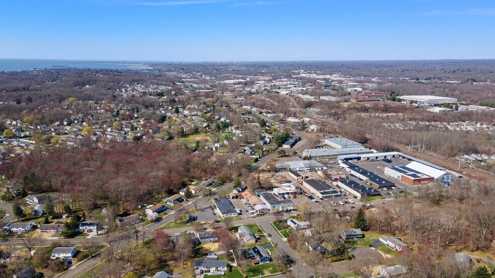 210 Depot Rd, Milford, CT à vendre - Aérien – Image 3 sur 15