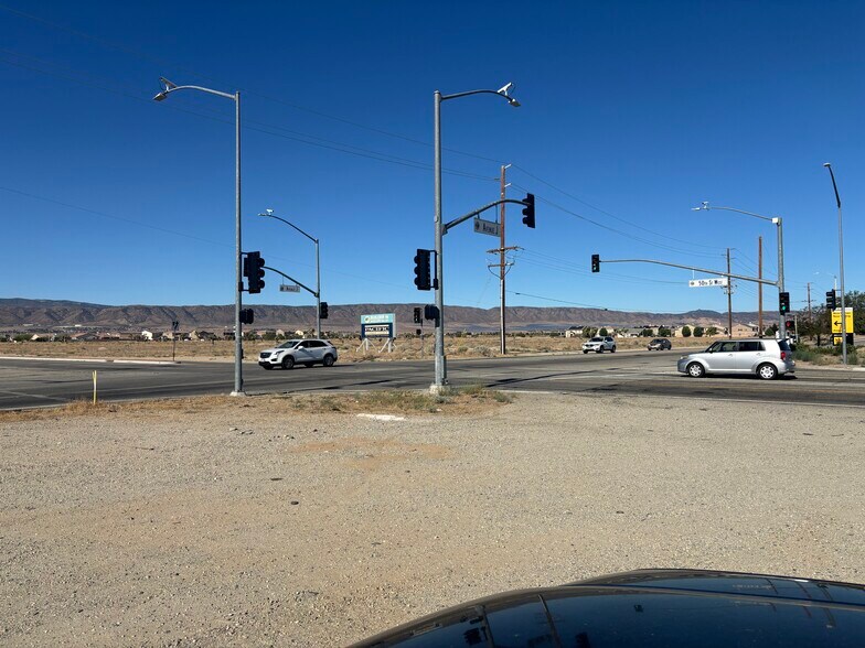Avenue J & 50th Street West, Lancaster, CA à louer - Autre – Image 2 sur 4