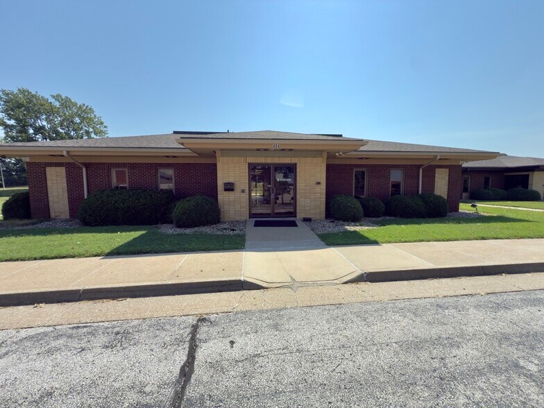 404 Portland St, Columbia, MO à louer - Photo de l’immeuble – Image 1 sur 3