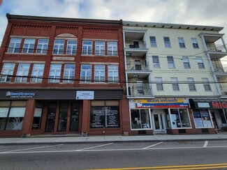 Plus de détails pour 747-751 Broad St, Central Falls, RI - Local commercial à vendre