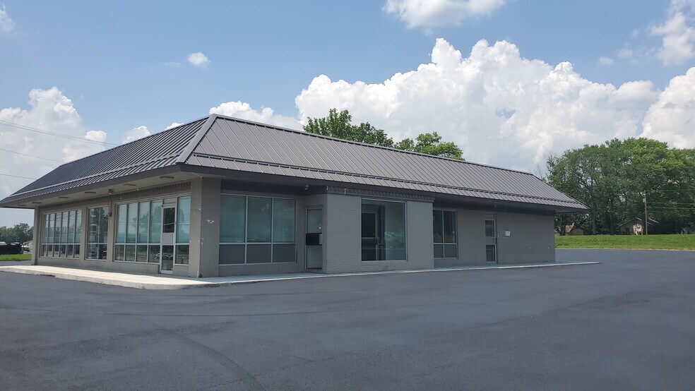 10920 Mill Dam Rd SE, Hebron, OH à louer - Photo de l’immeuble – Image 2 sur 13