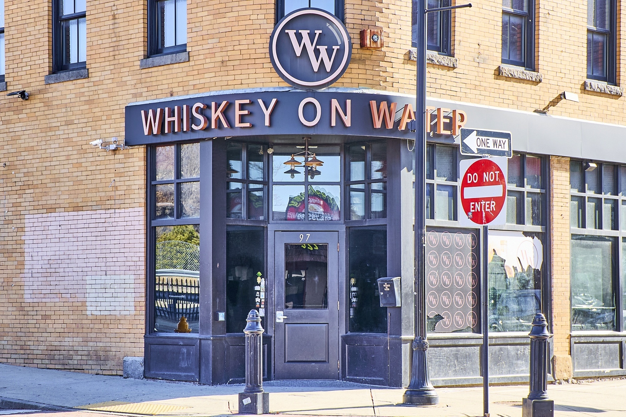 97-103 Water St, Worcester, MA à louer Photo intérieure– Image 1 sur 25