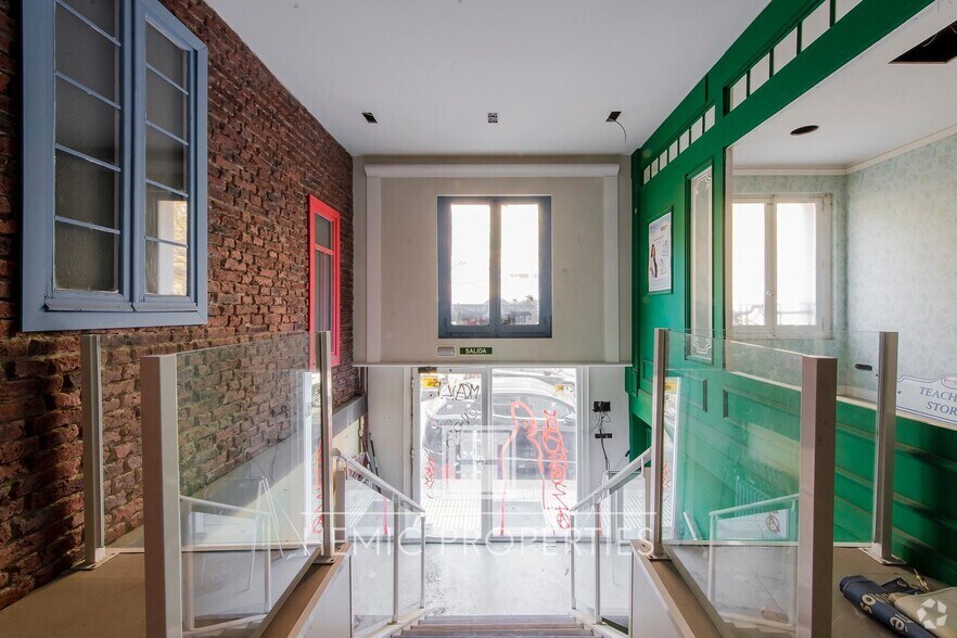 Immeuble residentiel dans Madrid, Madrid à vendre - Photo intérieure – Image 1 sur 1