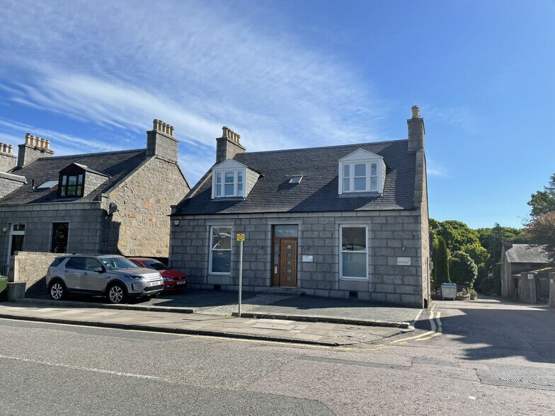 37 Albert St, Aberdeen à louer - Photo principale – Image 1 sur 7