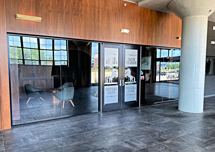 250 Westfield Ave, Waterloo, IA à louer - Photo intérieure – Image 3 sur 8