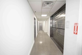 8 John Walsh Blvd, Peekskill, NY à louer Photo intérieure– Image 1 sur 3