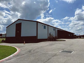 Plus de détails pour 18952 Freeport Dr, Montgomery, TX - Industriel/Logistique à vendre