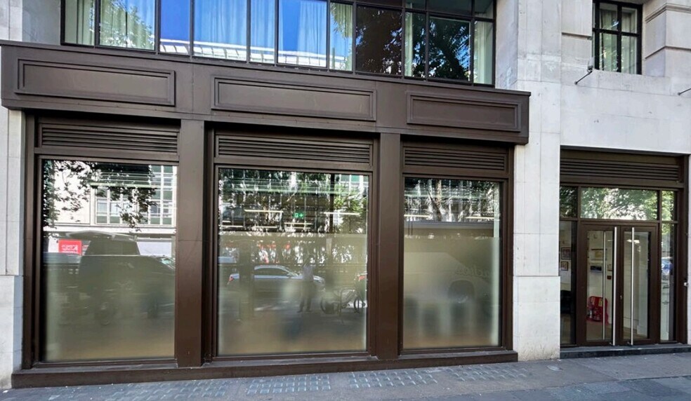 37-39 Kingsway, Londres à vendre - Photo de l’immeuble – Image 2 sur 3