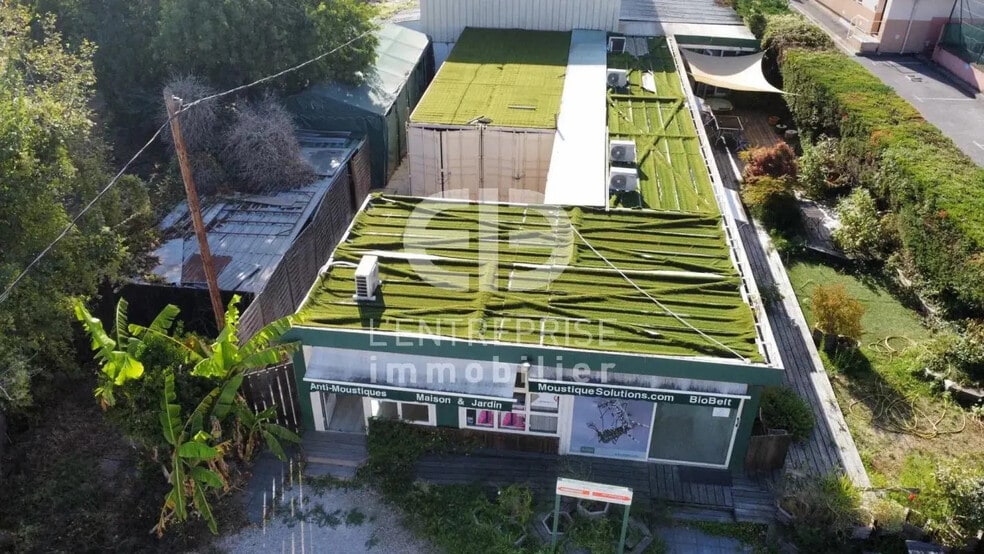 Industriel/Logistique dans Cagnes-sur-Mer à louer - Photo de l’immeuble – Image 2 sur 15