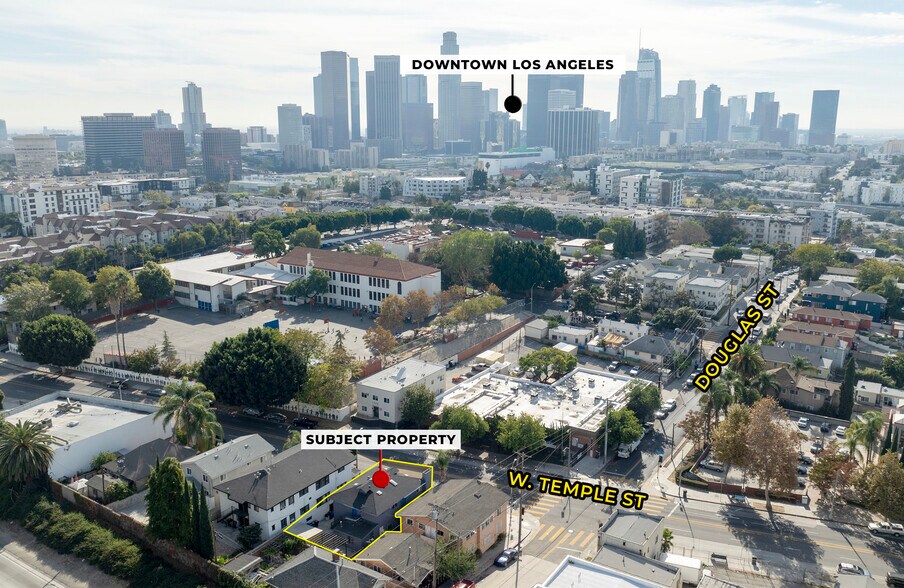 1357 W Temple St, Los Angeles, CA à vendre - Photo de l’immeuble – Image 1 sur 24
