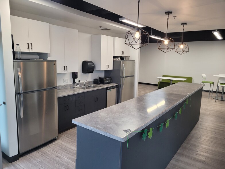 175 W 2nd S, Rexburg, ID à louer - Photo de l’immeuble – Image 3 sur 17