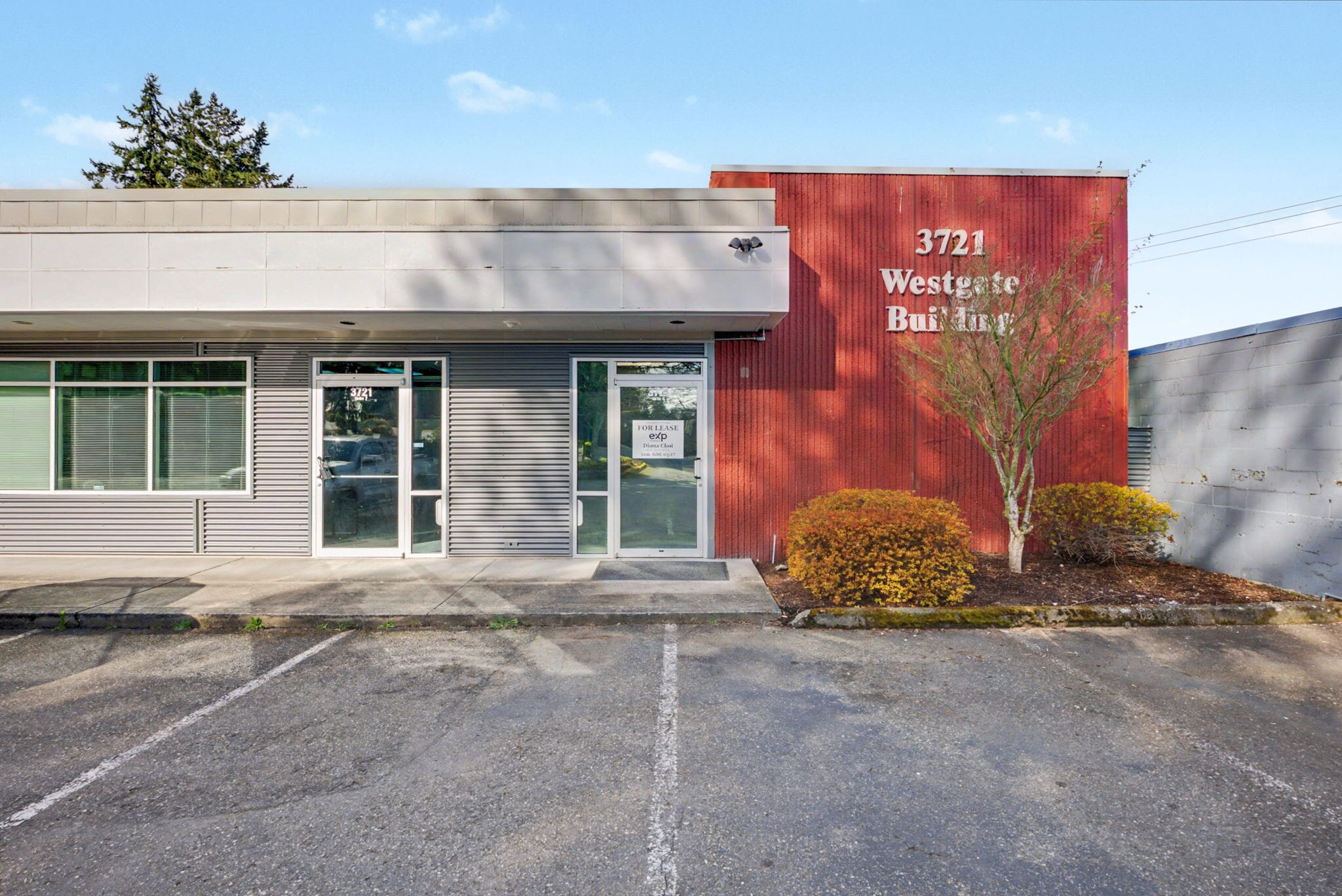 3721 Kitsap Way, Bremerton, WA à louer Photo de l’immeuble– Image 1 sur 36