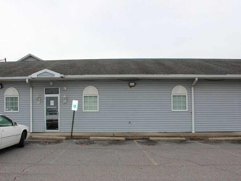 821 S Main St, Old Forge, PA à vendre - Photo de l’immeuble – Image 3 sur 4