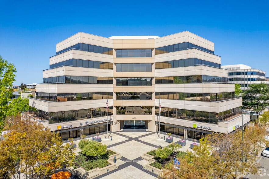 1850 Mt Diablo Blvd, Walnut Creek, CA à louer - Photo de l’immeuble – Image 2 sur 8