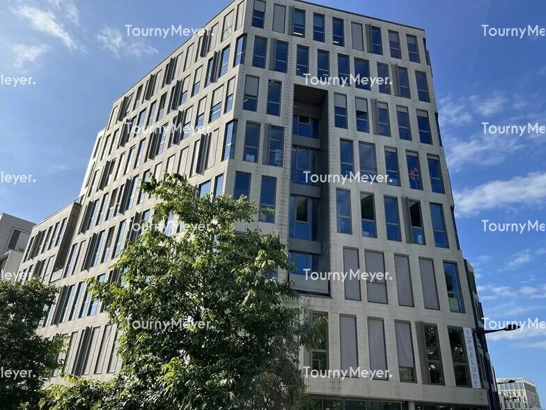 Bureau dans Bordeaux à louer - Photo de l’immeuble – Image 2 sur 12