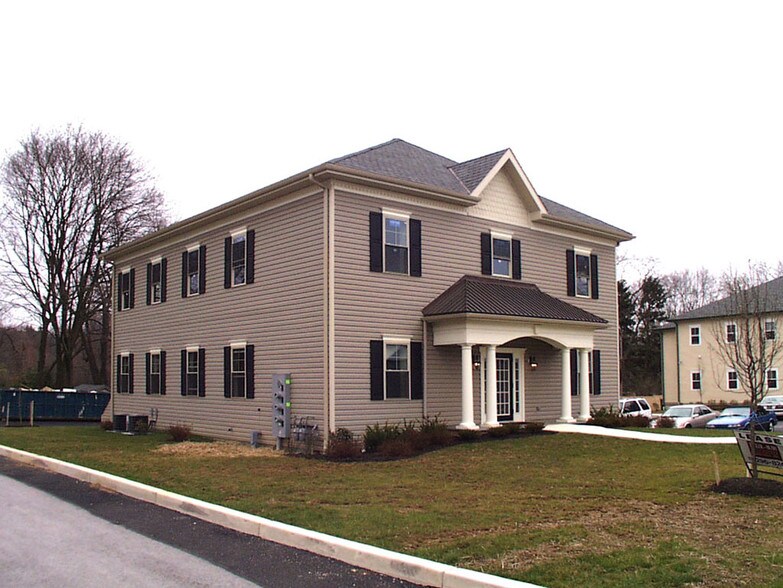 460 E King Rd, Malvern, PA à louer - Photo principale – Image 1 sur 7