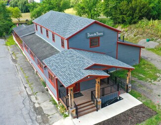 Plus de détails pour 117 Burgoyne Rd, Ticonderoga, NY - Local commercial à vendre