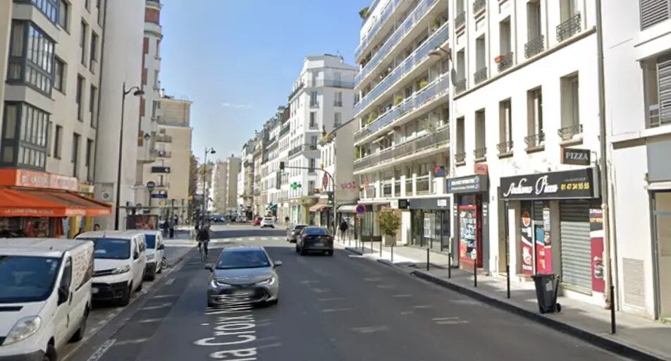 Local commercial dans Paris à louer - Photo de l’immeuble – Image 2 sur 2