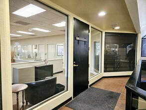 1200 E Orangeburg Ave, Modesto, CA à louer Photo intérieure– Image 1 sur 6