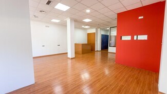 Plus de détails pour Local commercial à louer