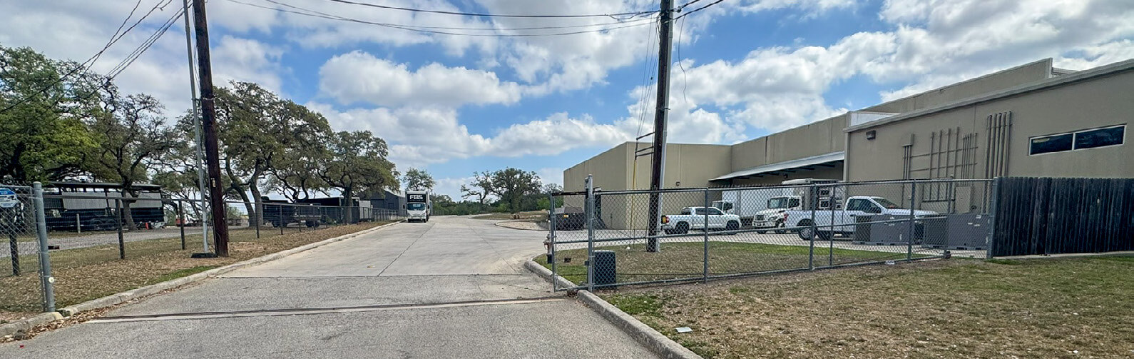 17114 Classen Rd, San Antonio, TX à louer Photo de l’immeuble– Image 1 sur 7
