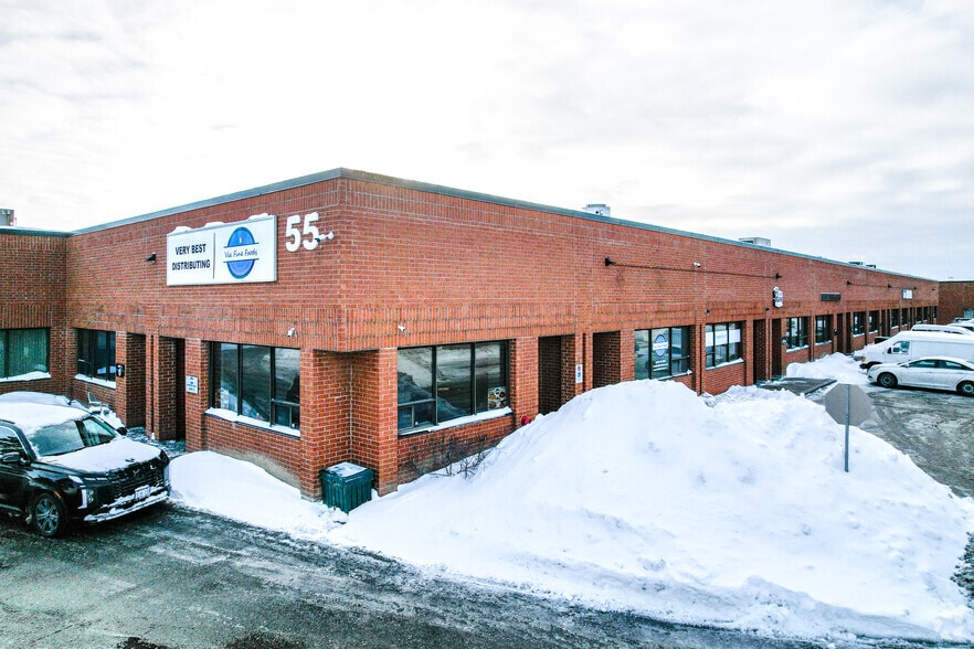 55 Winges Rd, Vaughan, ON à louer - Photo principale – Image 1 sur 2