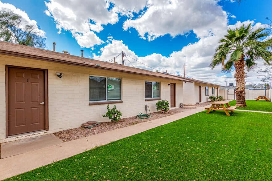6628-6632 S 22nd St, Phoenix, AZ à louer - Photo de l’immeuble – Image 2 sur 19