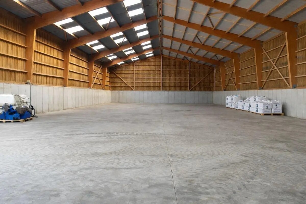 Industriel/Logistique dans Morainvilliers à louer Photo intérieure– Image 1 sur 4