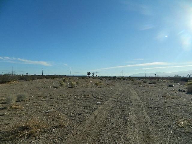 Palmdale Road -1, Adelanto, CA à vendre - Photo de l’immeuble – Image 3 sur 5