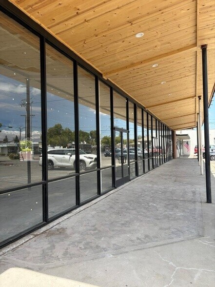 2558 Old 1st St, Livermore, CA à louer - Photo de l’immeuble – Image 2 sur 9